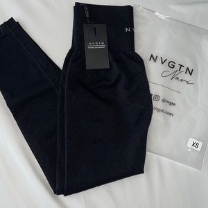 NVGTN Black Solid Seamless Leggings. NEW‼️